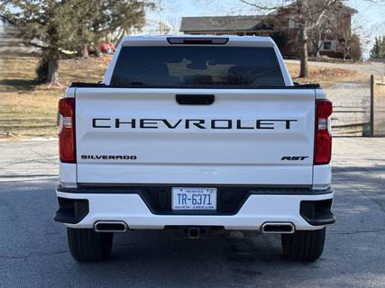 2023 CHEVROLET Silverado RST
