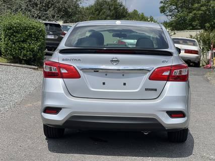 2019 Nissan Sentra SV CVT