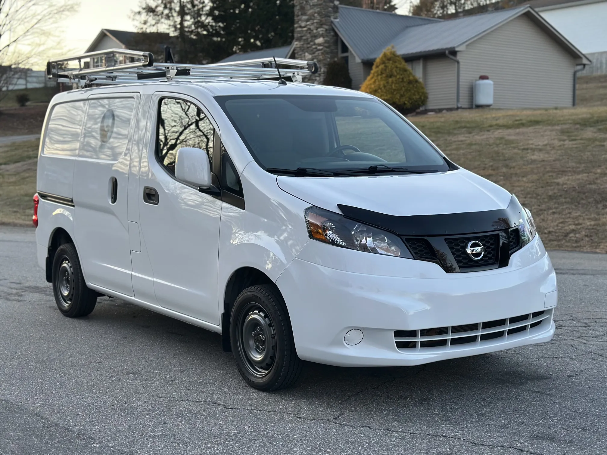 2019 NISSAN NV200 SV