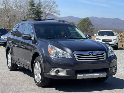 2011 SUBARU Outback
