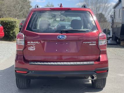 2016 SUBARU Forester 2.5i