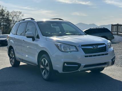 2018 SUBARU Forester