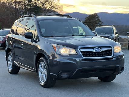 2015 SUBARU Forester