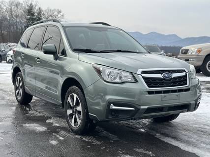 2018 SUBARU Forester