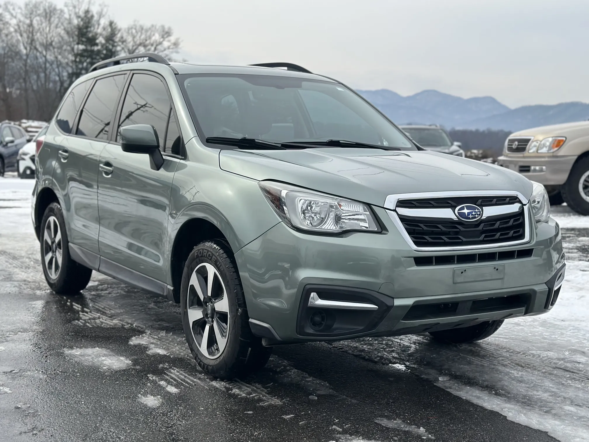 2018 SUBARU Forester Premium