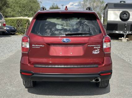 2016 SUBARU Forester Limited
