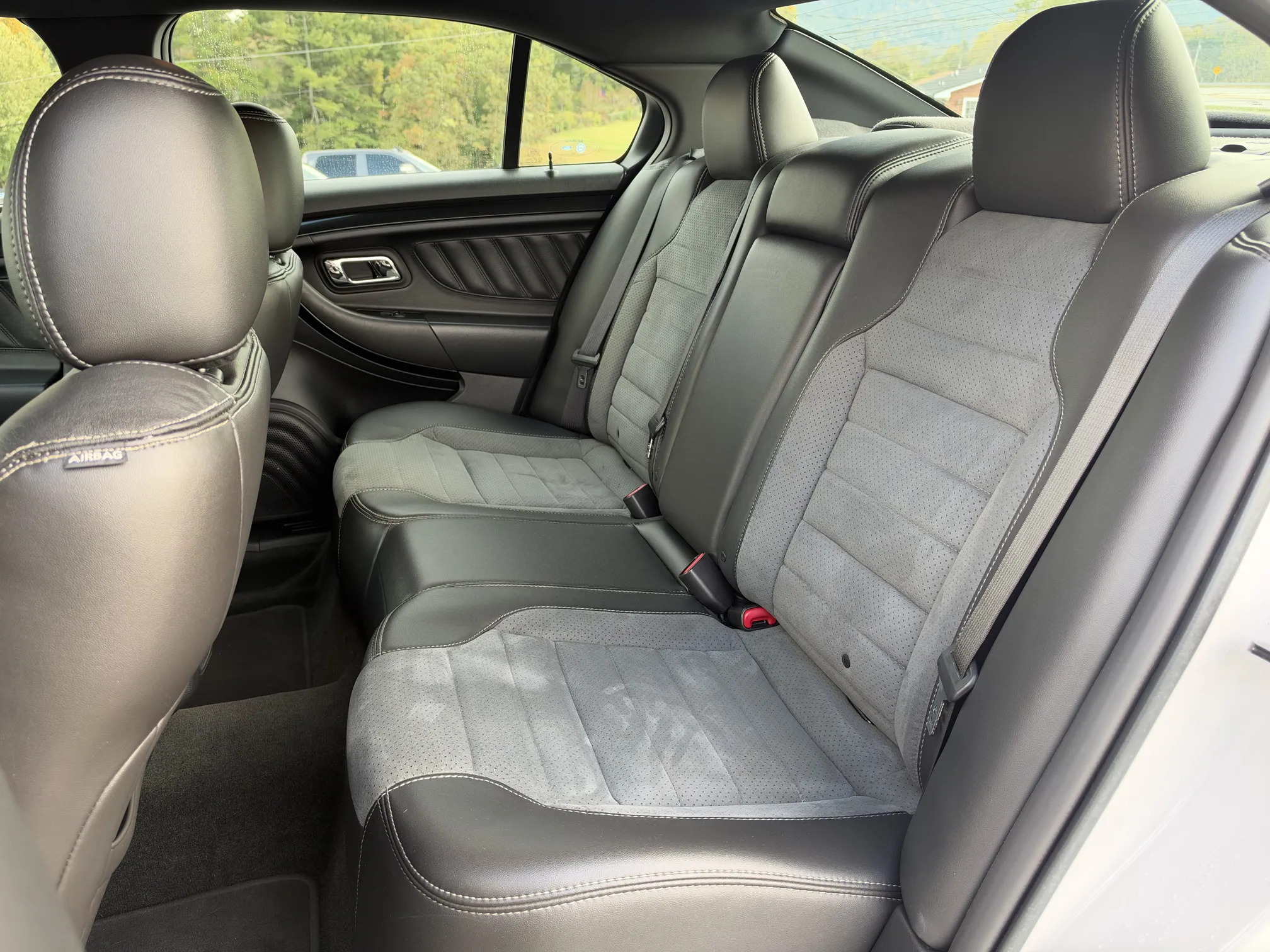 Rear seat