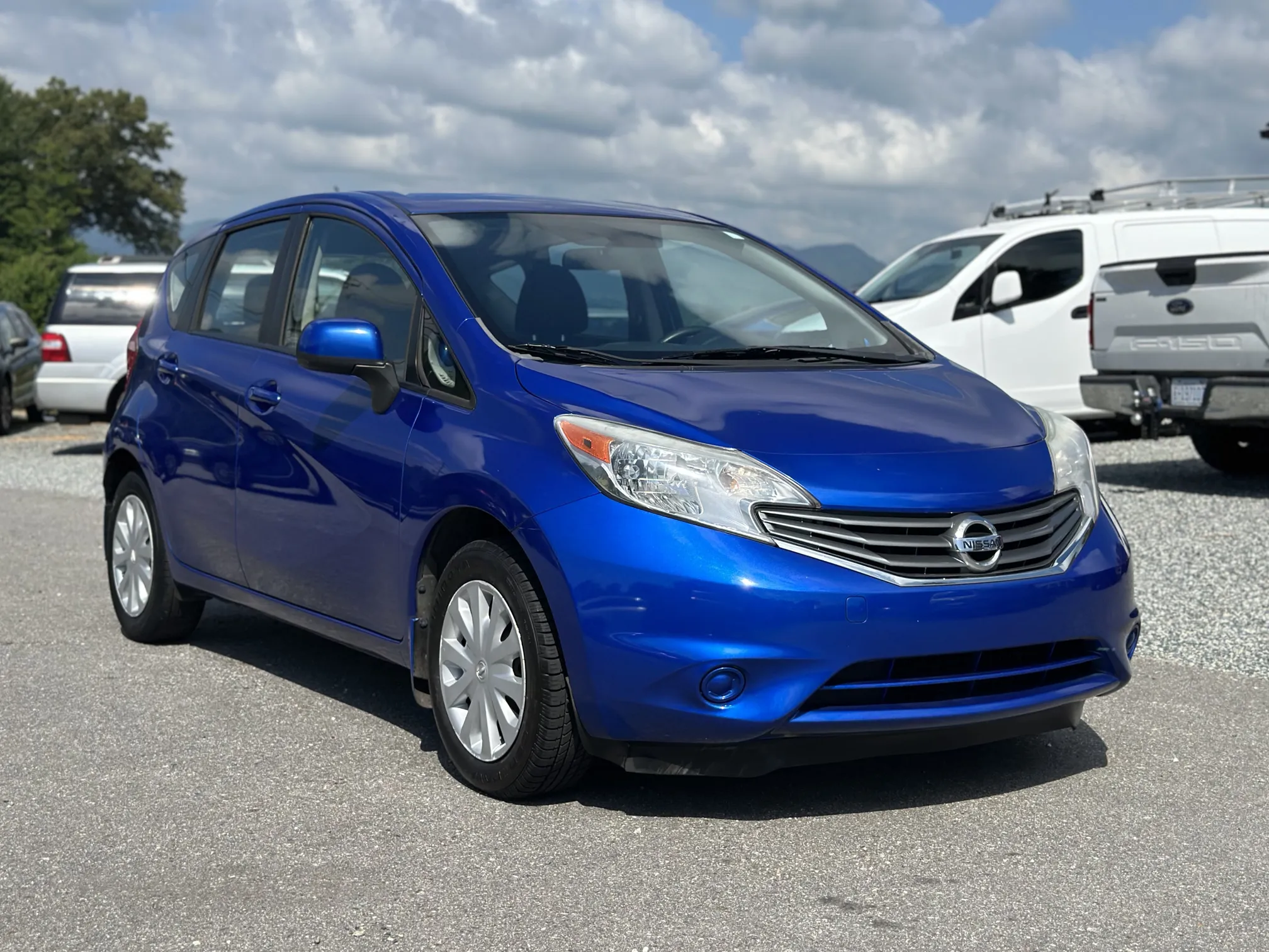 2014 Nissan Versa Note SV - Blue