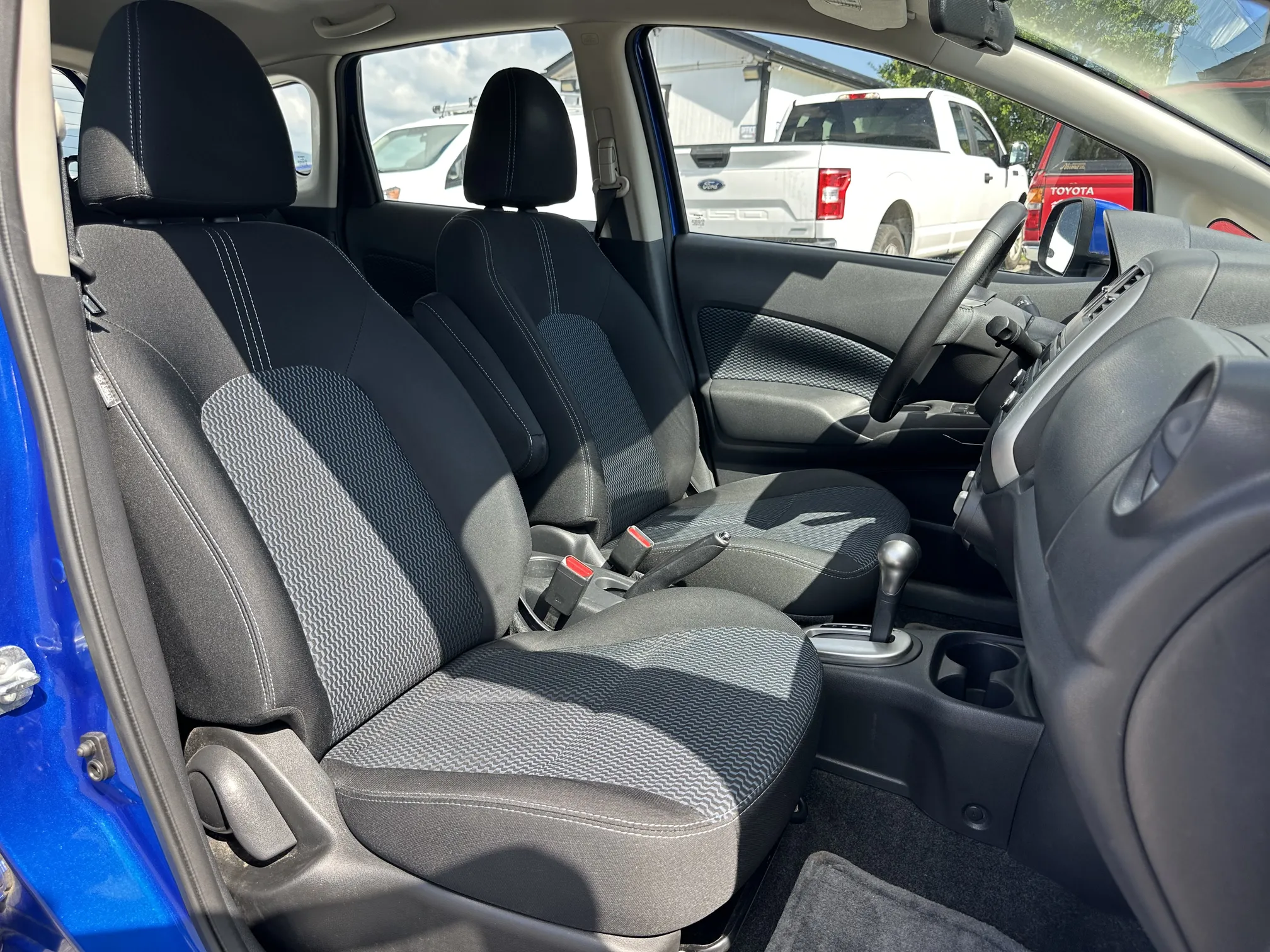 2014 Nissan Versa Note SV - Blue
