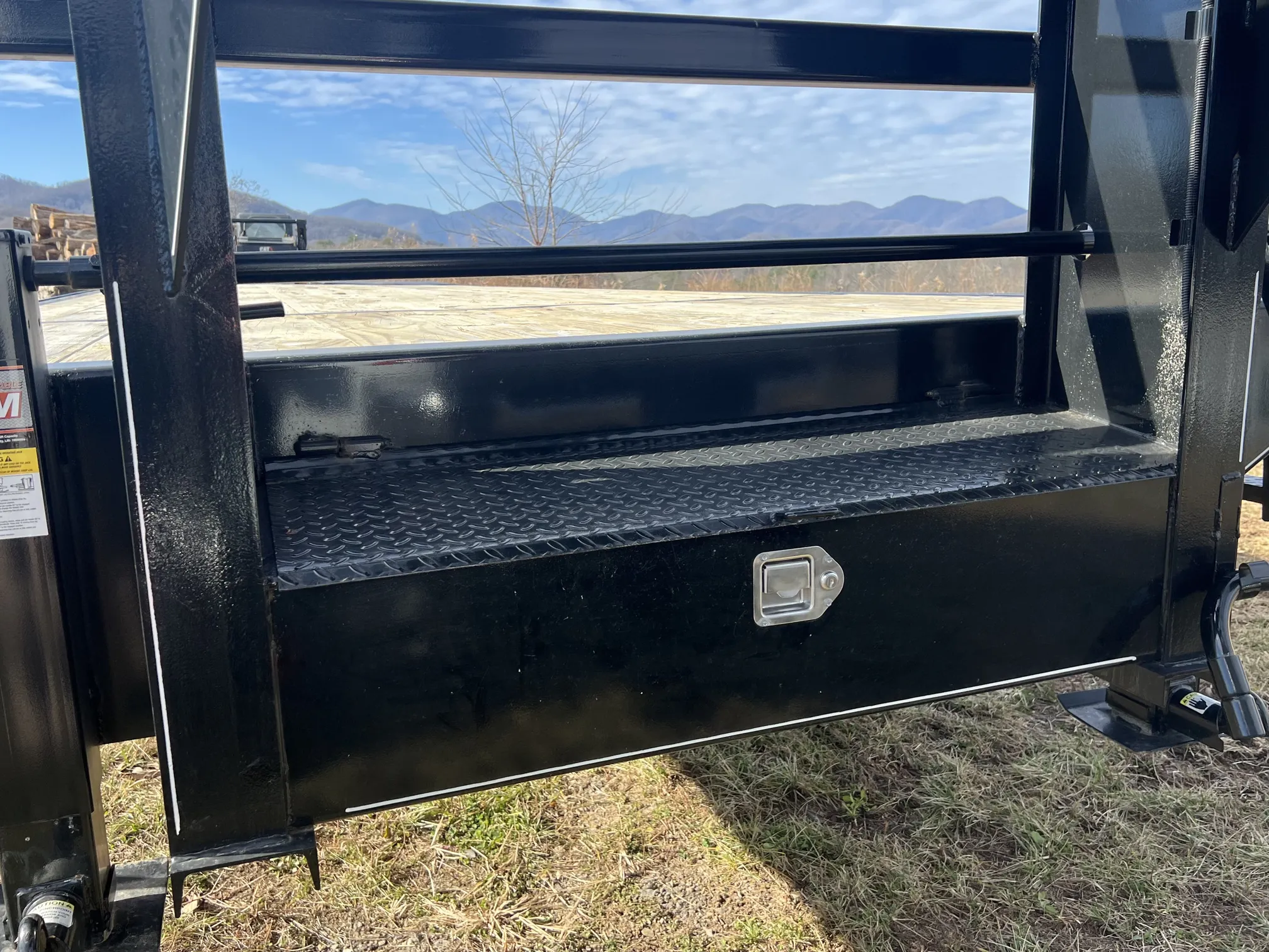 2024 Delta Trailer FLATBED GOOSENECK
