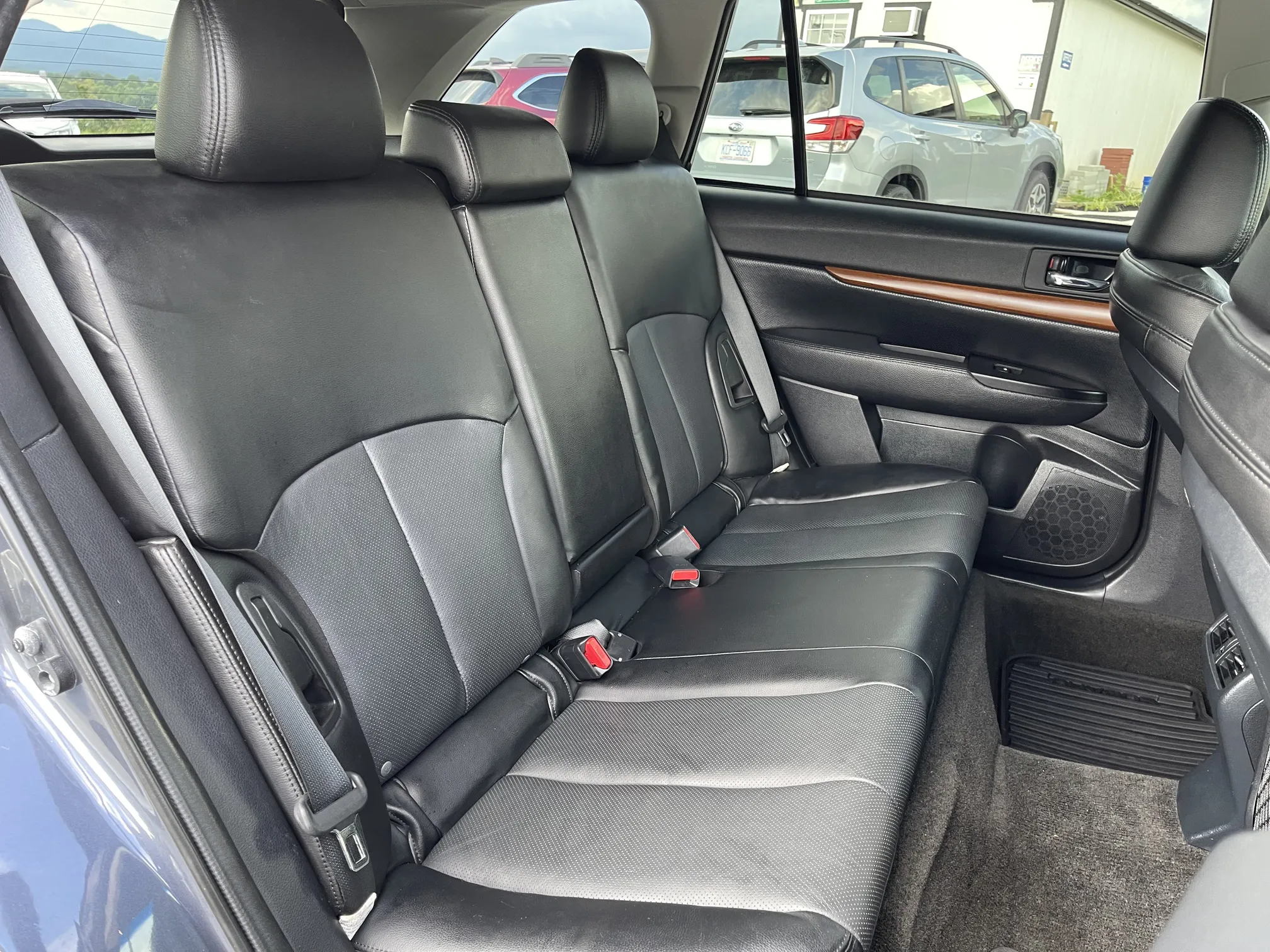 Rear seat
