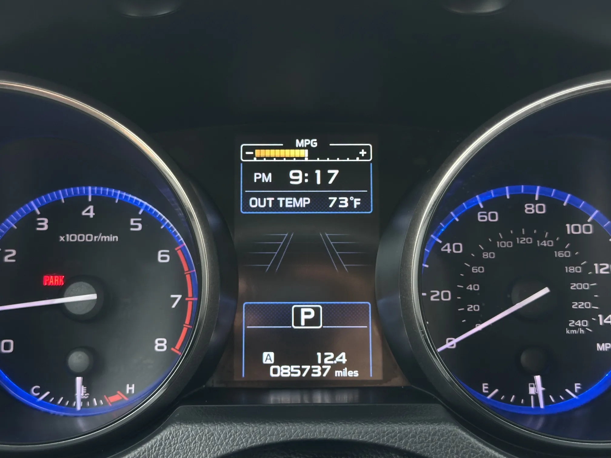 2018 Subaru Outback Premium - White