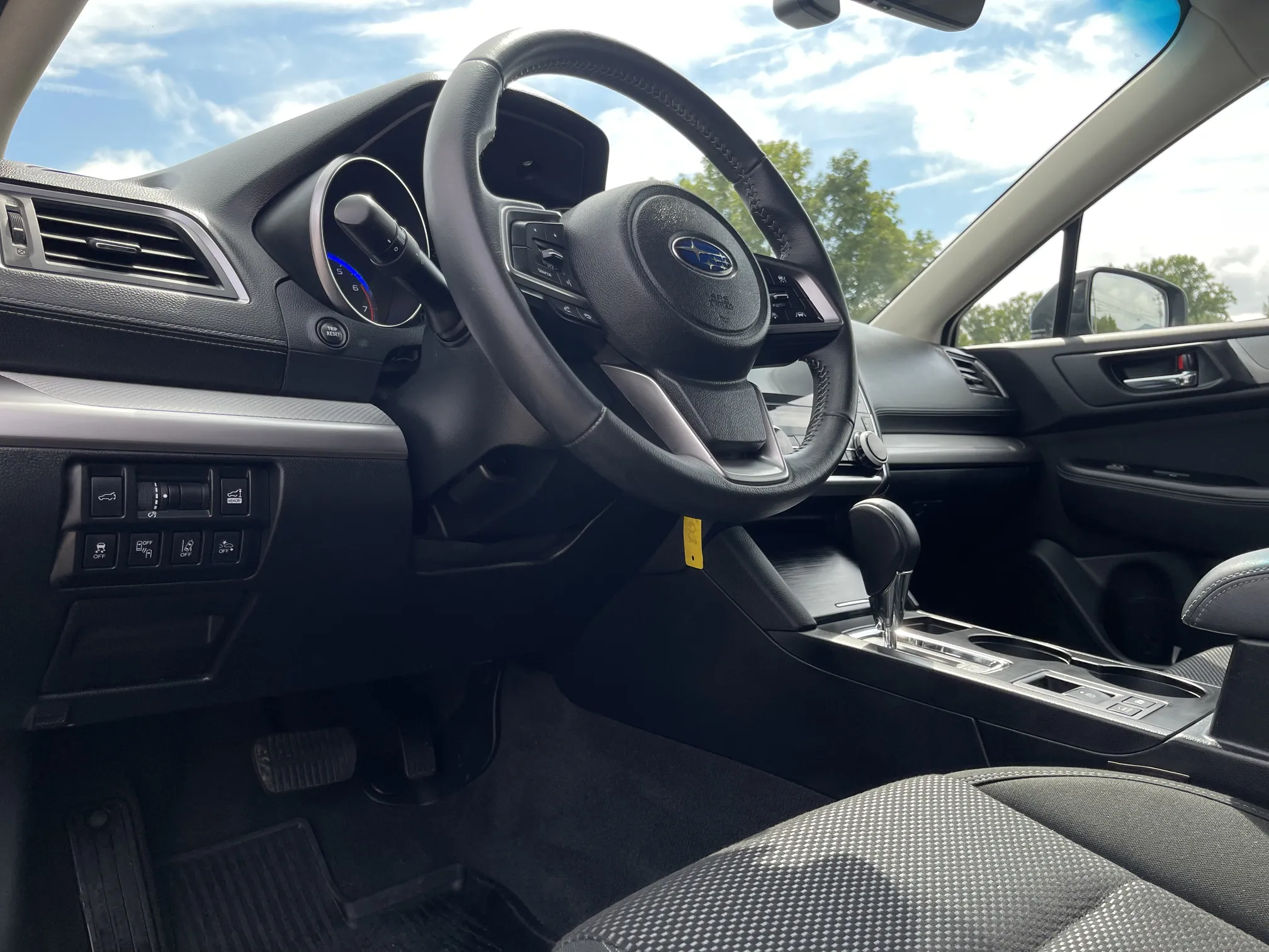 2019 Subaru Outback Premium - Blue