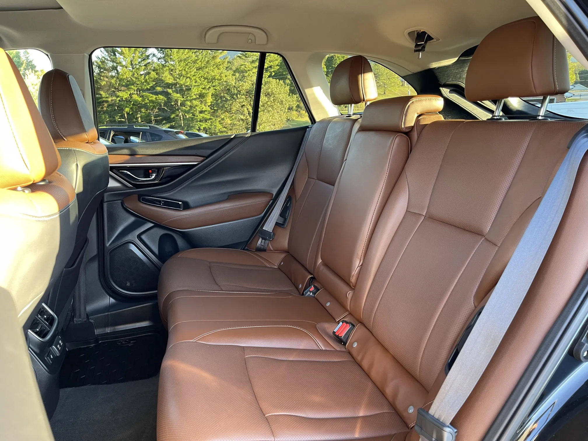 Rear seat