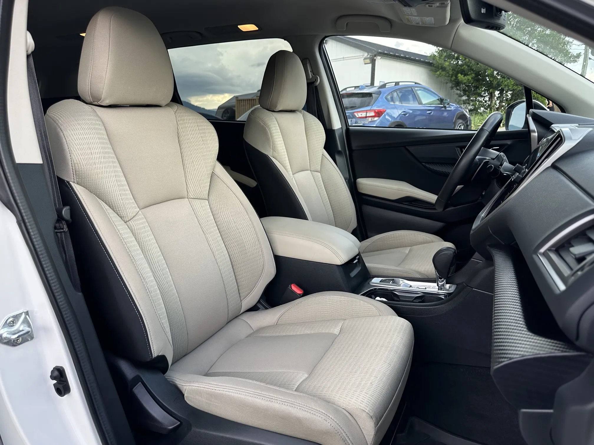 2023 Subaru Ascent Premium - White