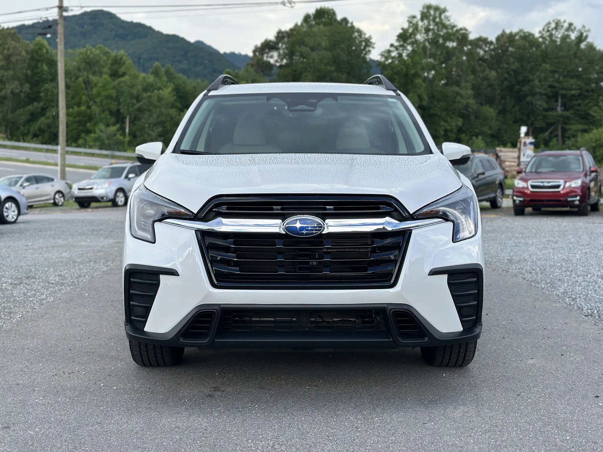 2023 Subaru Ascent Premium - White