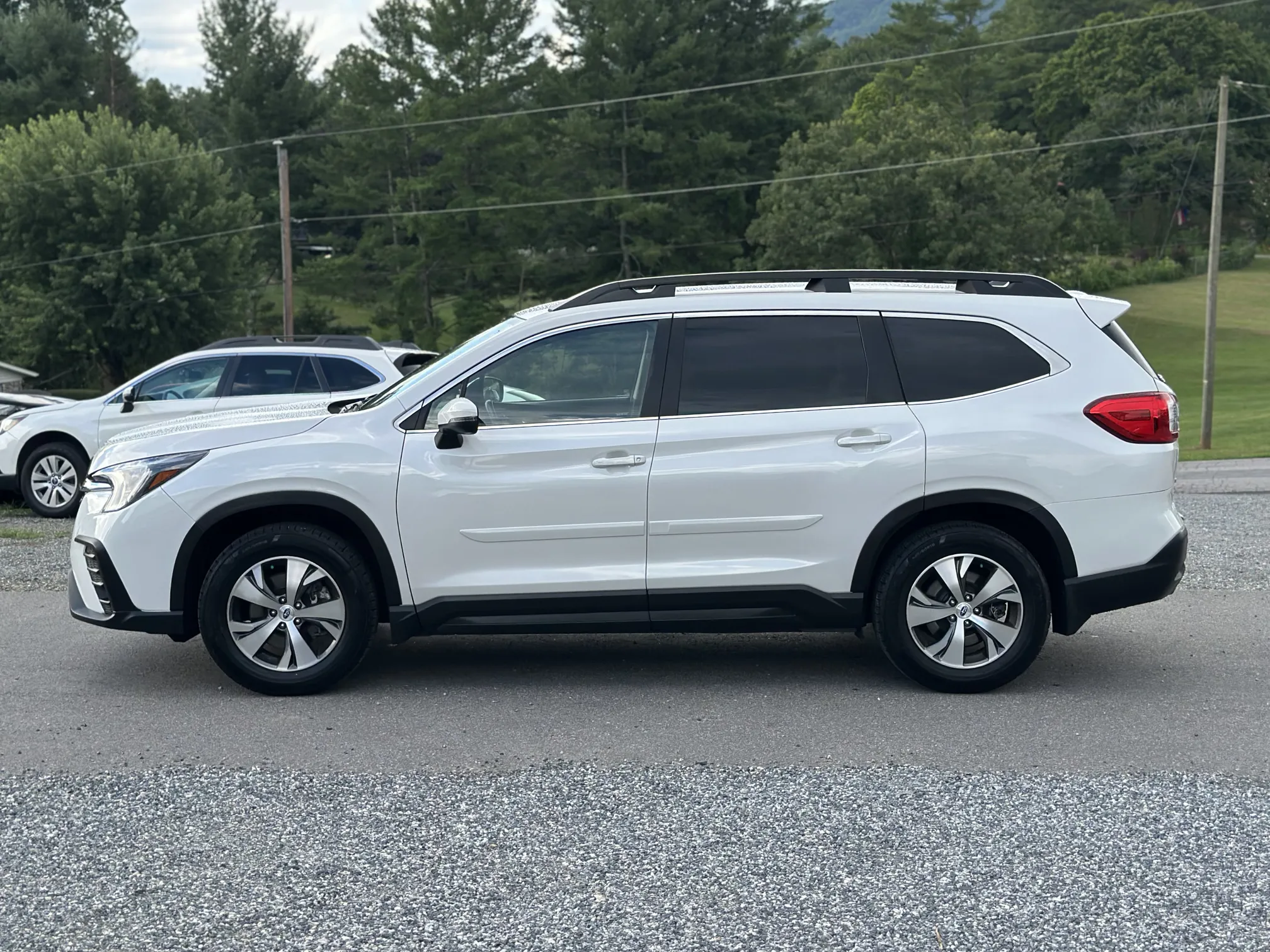 2023 Subaru Ascent Premium - White