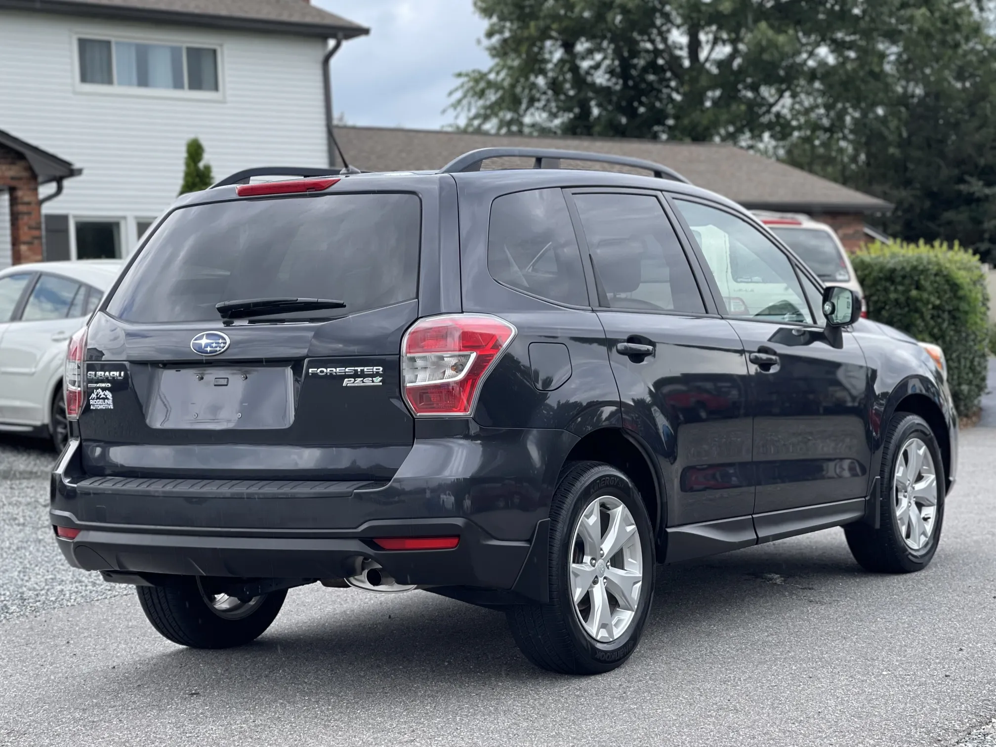 2014 Subaru Forester Premium - Gray
