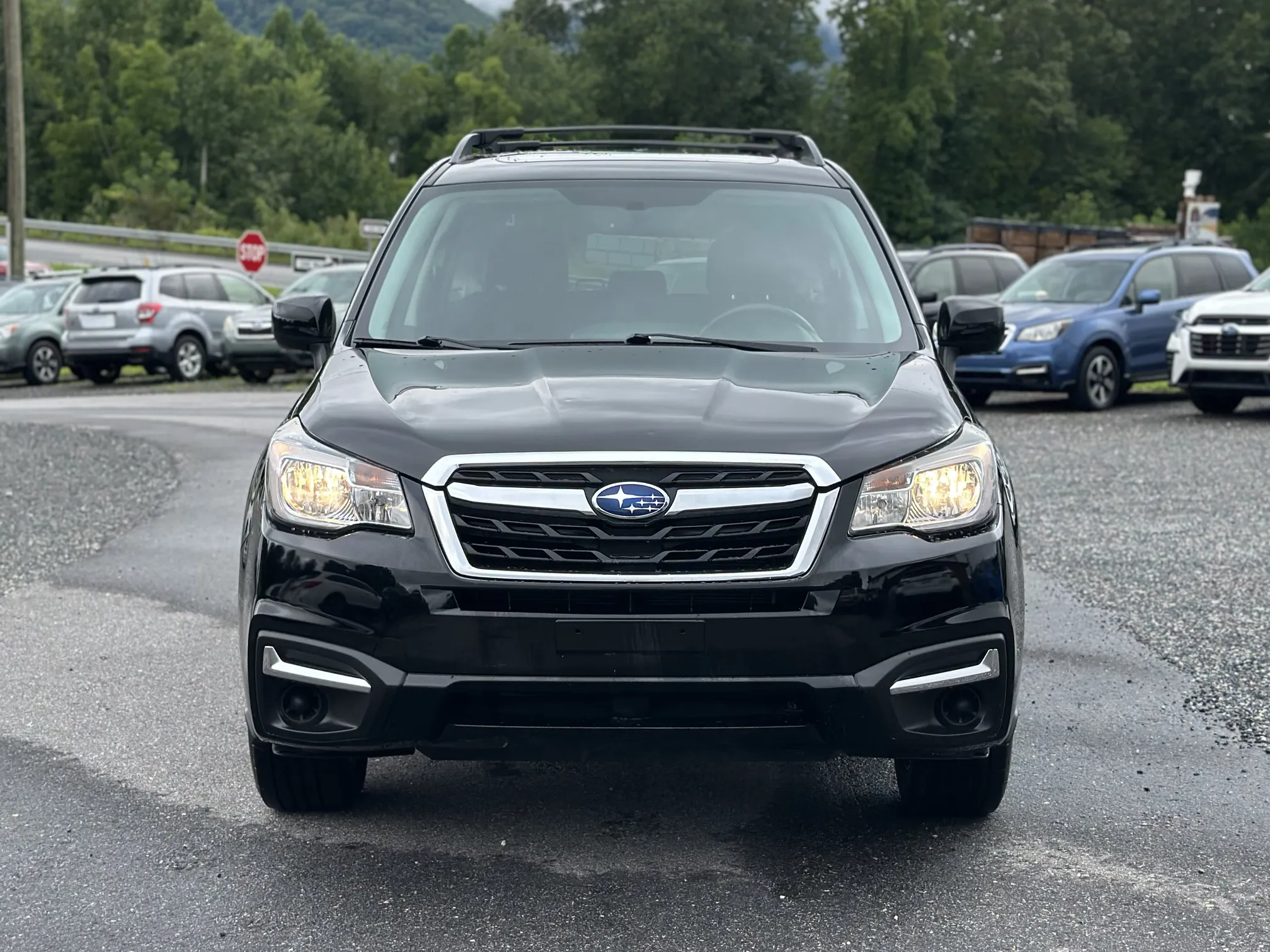 2017 Subaru Forester Premium - Black