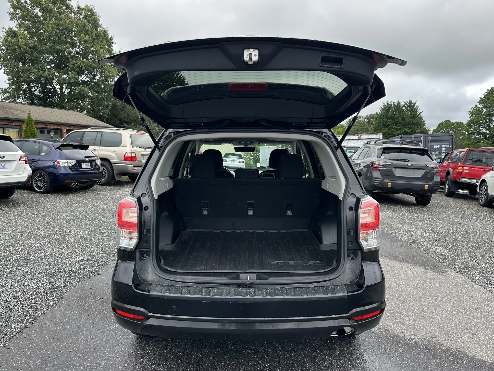 2017 Subaru Forester Premium - Black