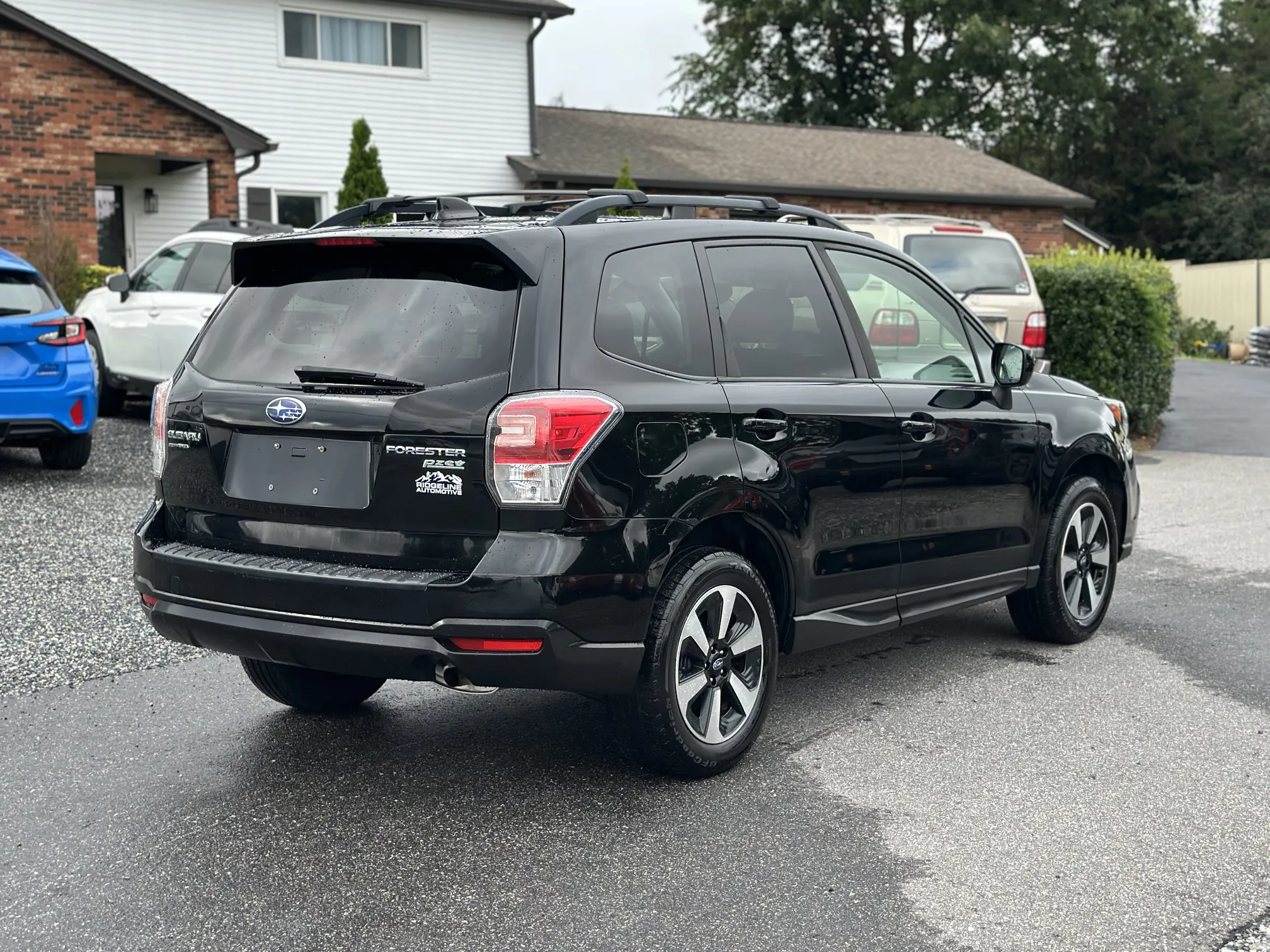 2017 Subaru Forester Premium - Black