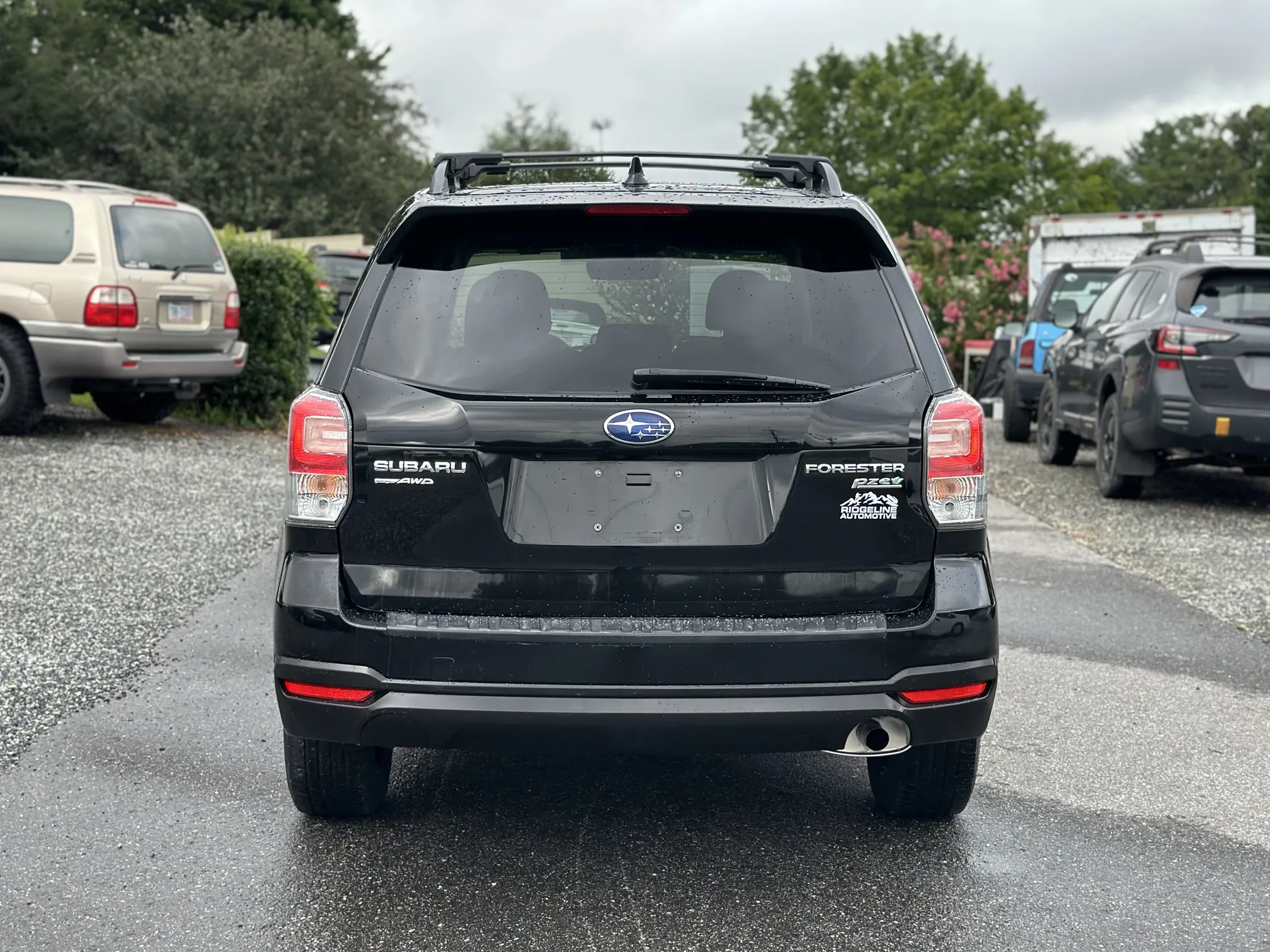 2017 Subaru Forester Premium - Black