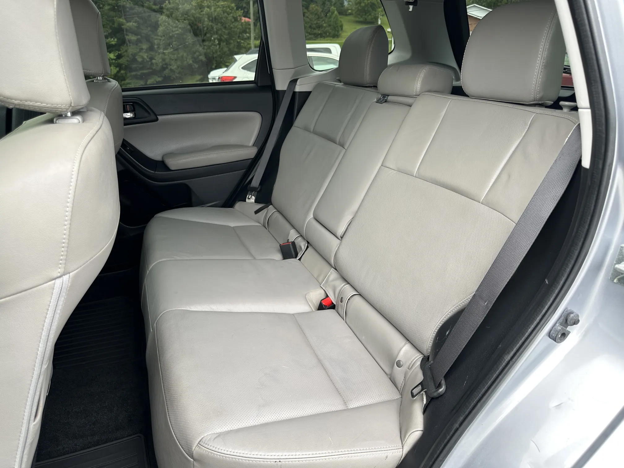 2015 Subaru Forester Limited - Silver