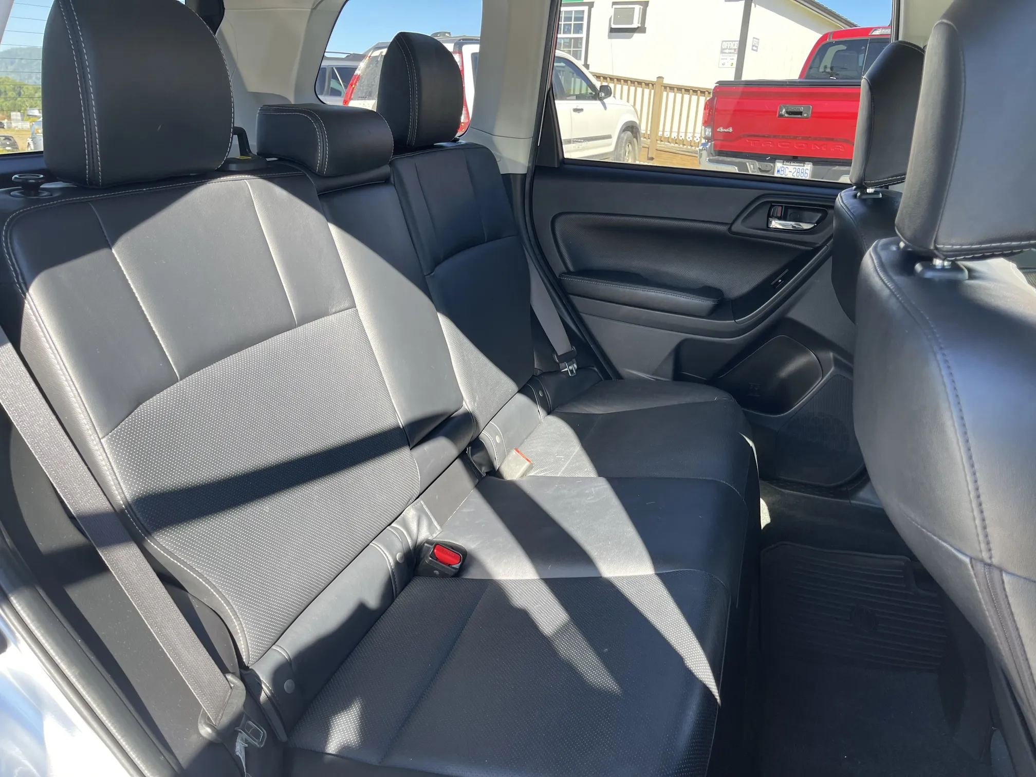 Rear seat