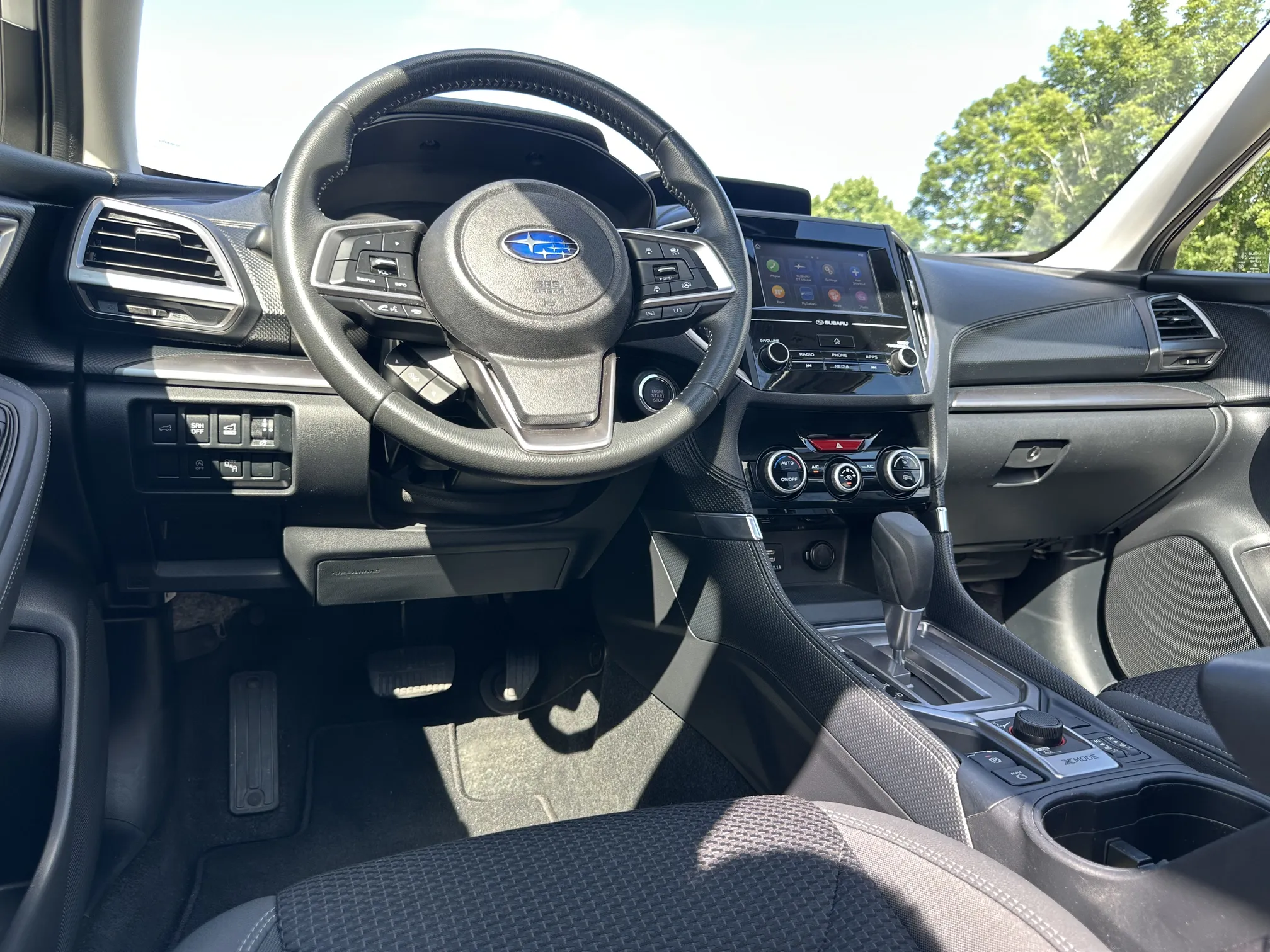 2024 Subaru Forester Premium - White