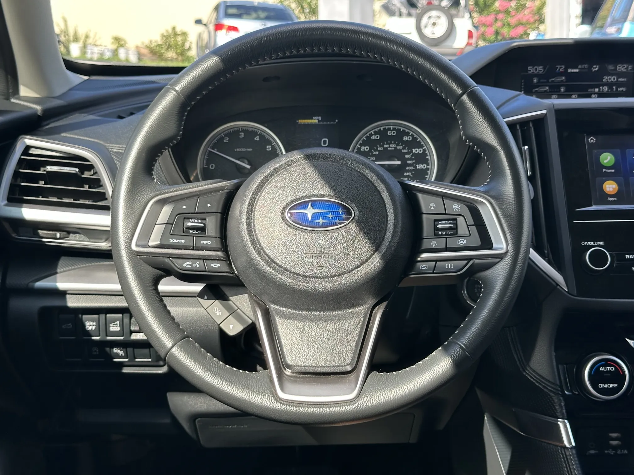 2024 Subaru Forester Premium - White