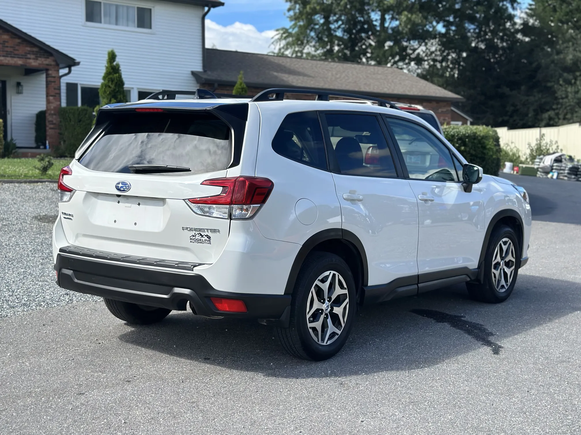 2024 Subaru Forester Premium - White