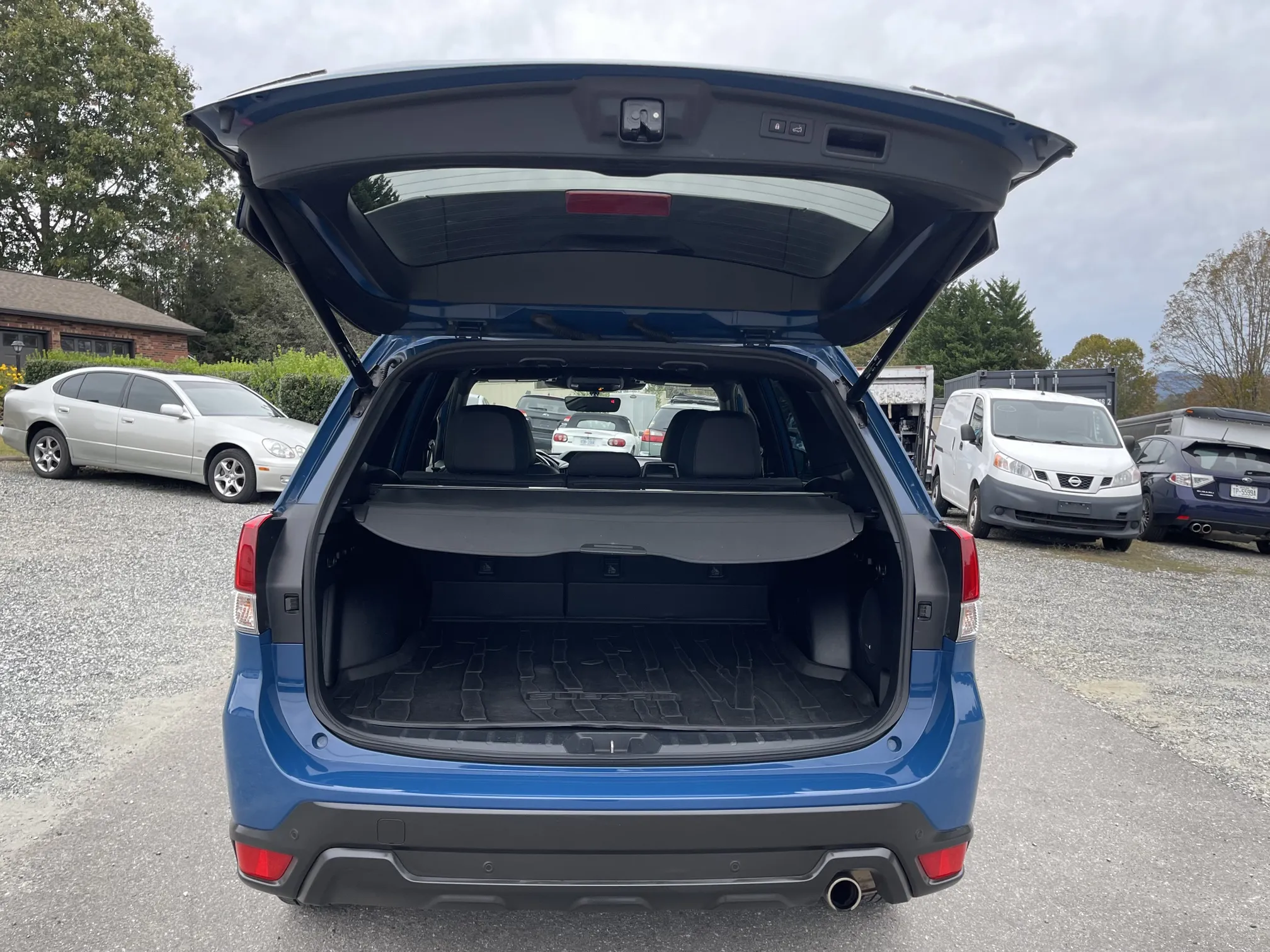 Cargo space