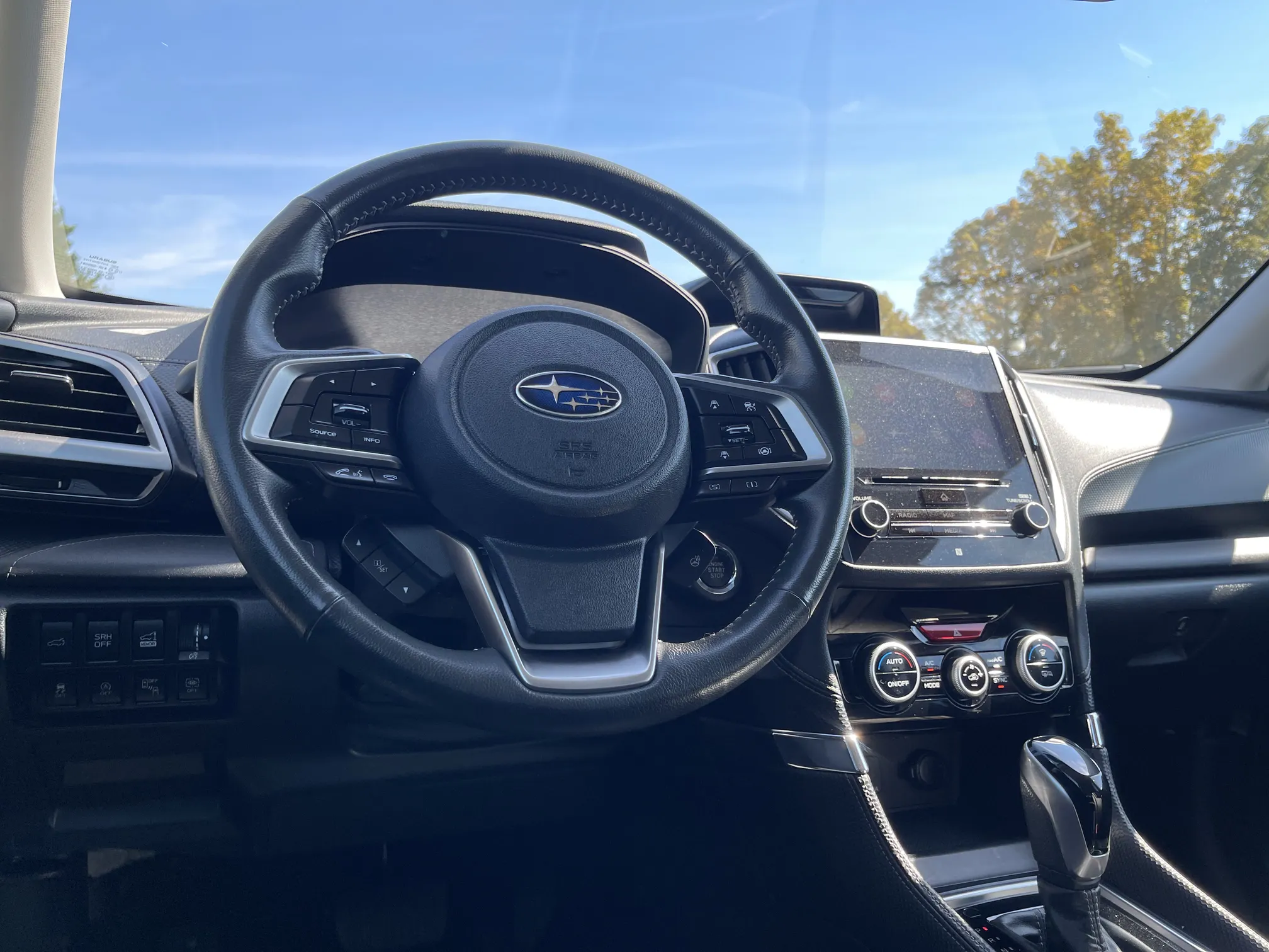 2022 Subaru Forester Touring - Black